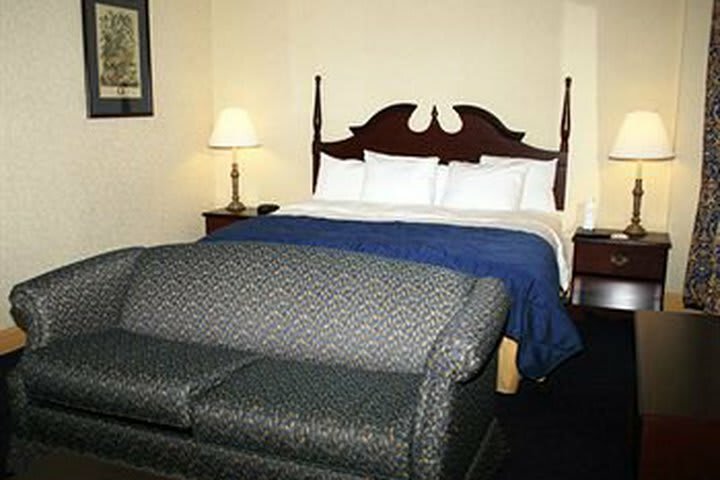 Clarion Hotel Morgan