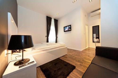 Hostal Priuli Luxury Rooms