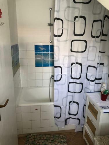 Lidija Beach Apartment