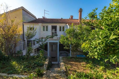 Apartment Podgora 11469a