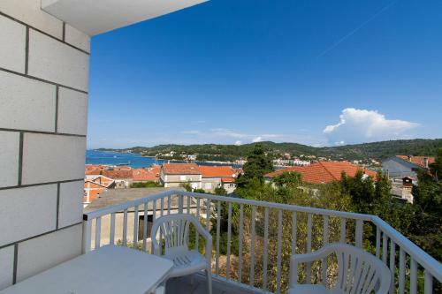 Apartments Vela Luka