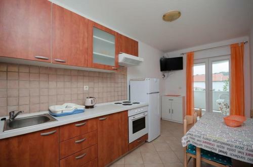 Apartment Lopar 3