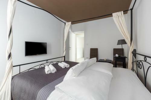 Apartments Bori