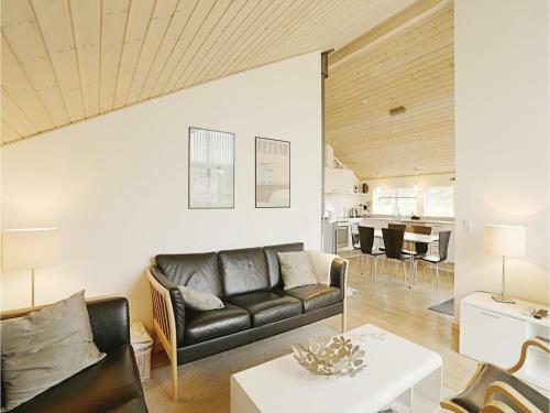 Holiday Home �brinken Aakirkeby VI