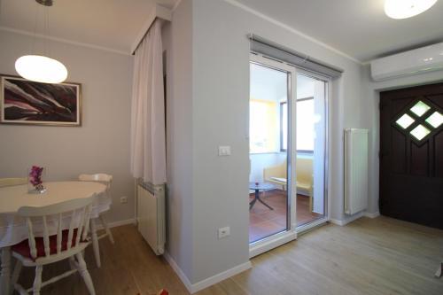 Apartment Porec, Mirna River 3