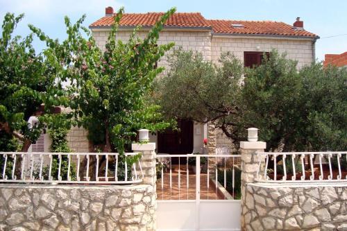 Apartment Mirca 2853a