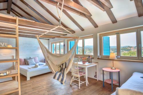 Eco Aparthotel The Dreamers's Club