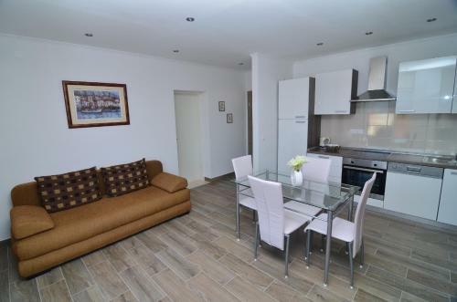 Apartments Villa Luce