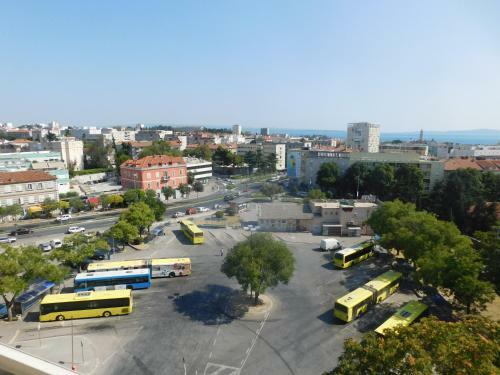 Panoramic City Apartment