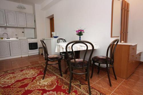 Apartments With A Parking Space Punat (krk) - 5350