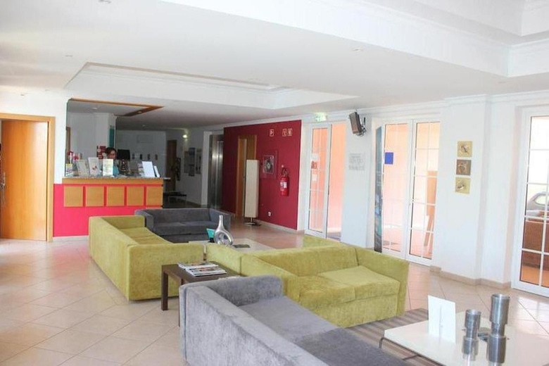 Aquamar Aparthotel