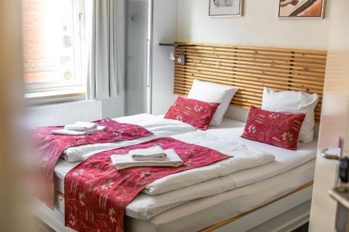 Ydes Budget Hotel