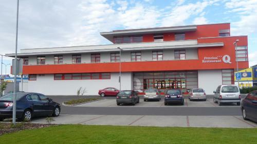 Hostal Penzi�n***q