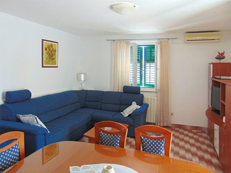 Apartments Frano