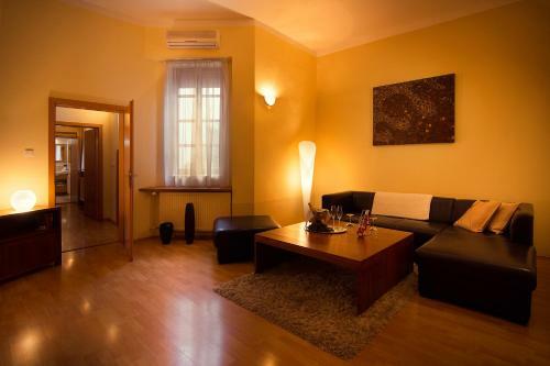 City Residence Apartment Hotel
