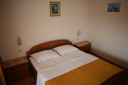 Bed & Breakfast Rooms Vila Mautner
