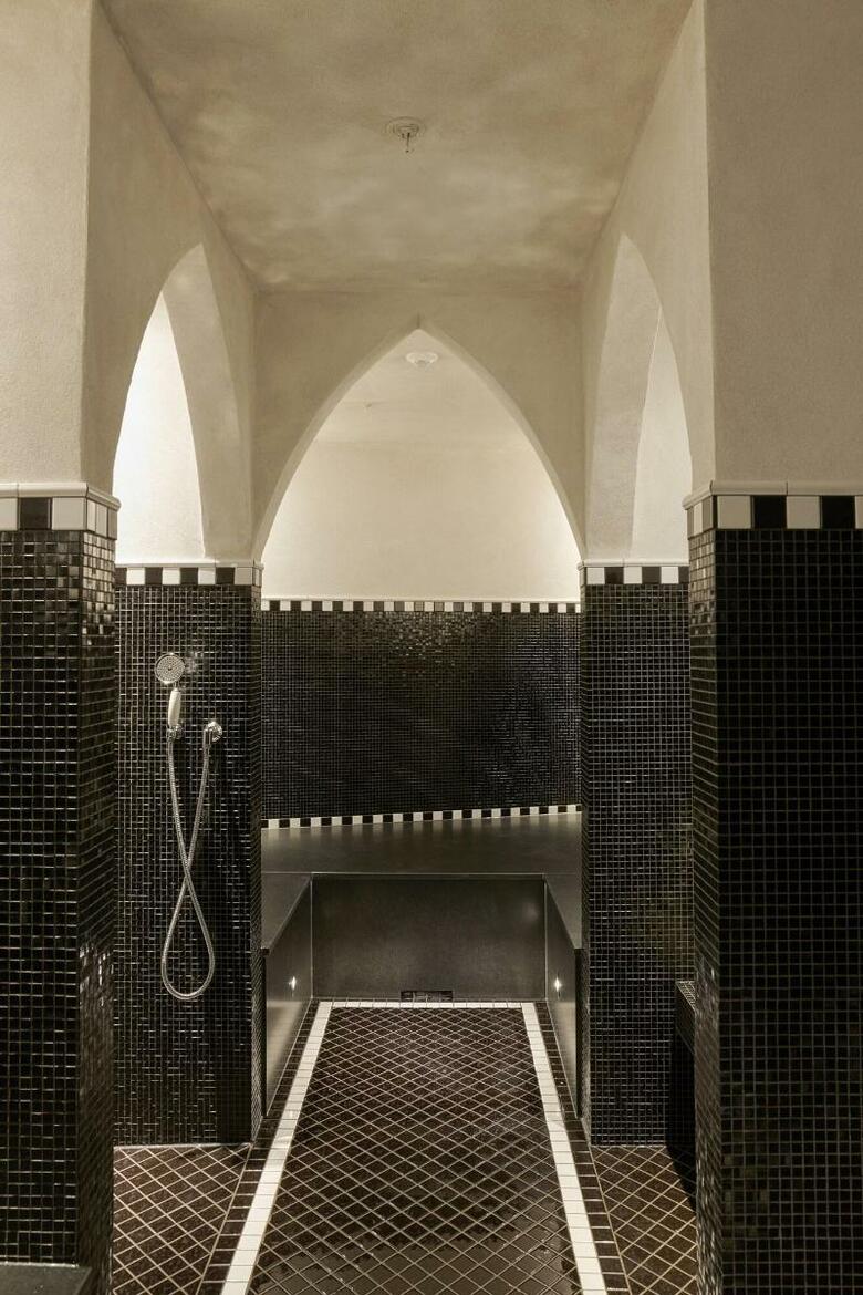 Nimb Hotel