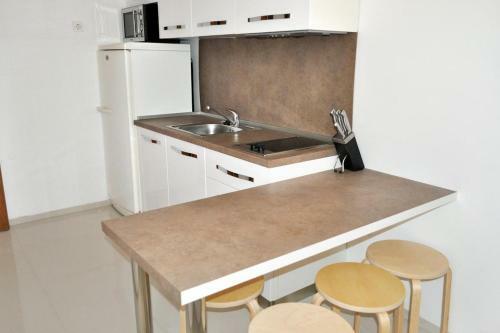 Apartments By The Sea Brela (Makarska) - 6686