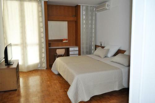 Apartments By The Sea Brela (Makarska) - 6686
