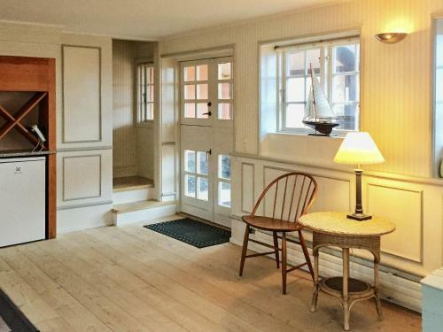 One-bedroom Holiday Home In Svaneke 1