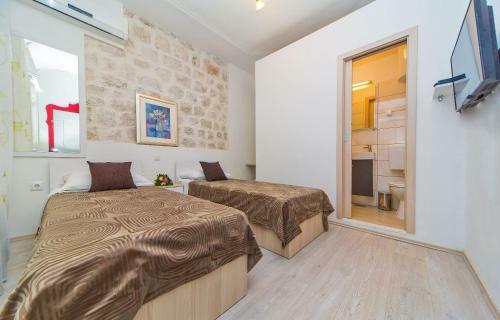 Hostal Apartments & Rooms Orlando