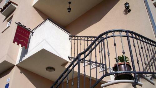 Cvita Apartments