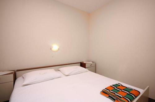 Hostal Apartment Supetarska Draga - Donja 5023b