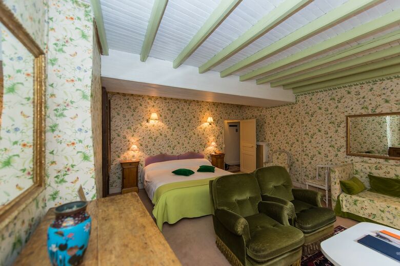 Hotel Chateau D Ayres