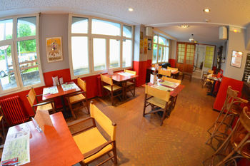 Hotel H�tel De L'ours