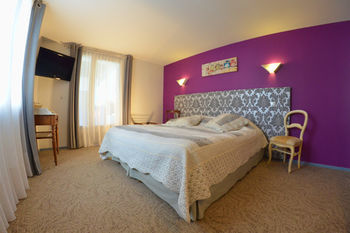 Hotel H�tel De L'ours