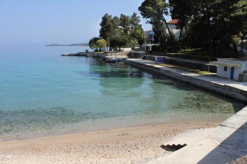 Apartment Malinska 5353a