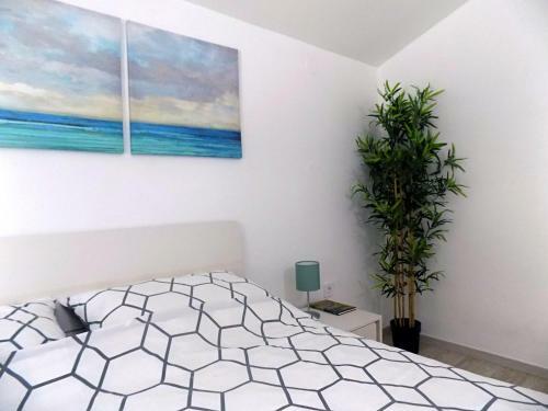 Apartments Radmila