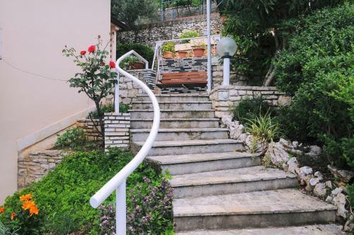 Apartment In Rabac 16679