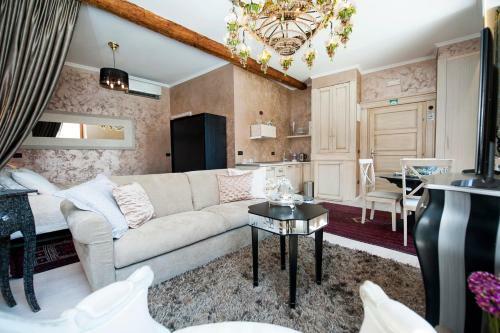Apartment Piazza
