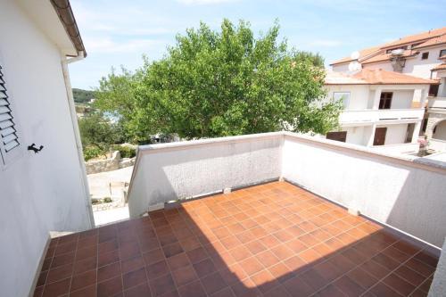 Apartment Supetarska Draga - Donja 2013a
