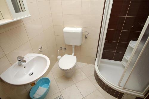 Apartments With A Parking Space Lumbarda (korcula) - 9271