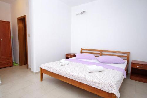 Apartments With A Parking Space Lumbarda (korcula) - 9271