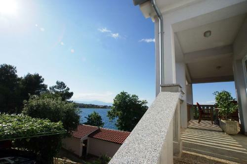 Apartment Malinska 38