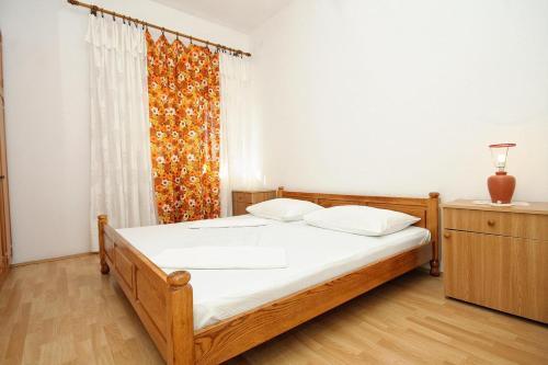 Apartment Lumbarda 4358b