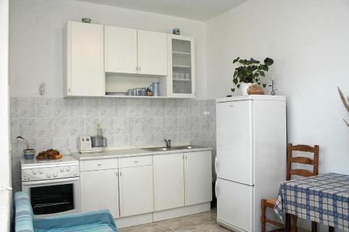 Apartment Lumbarda 4358b