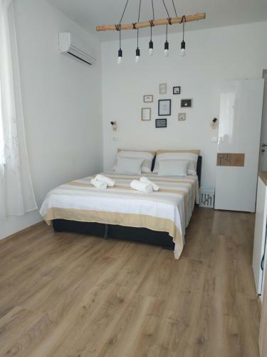 Hostal Rooms Diana