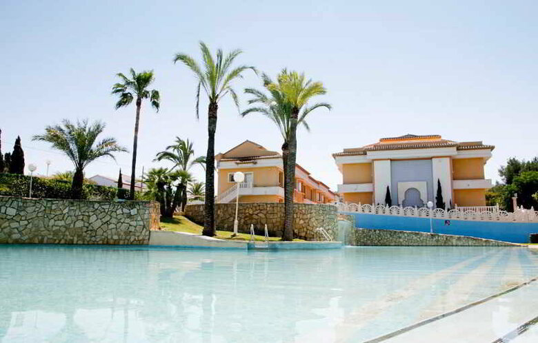 Aparthotel Pinosol