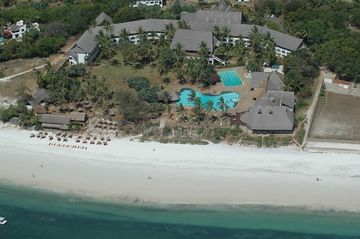 Reef Hotel