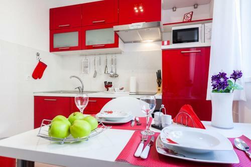 Bagi Apartment In Old Town Center
