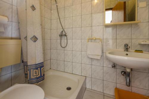 Apartment Selce 2383c