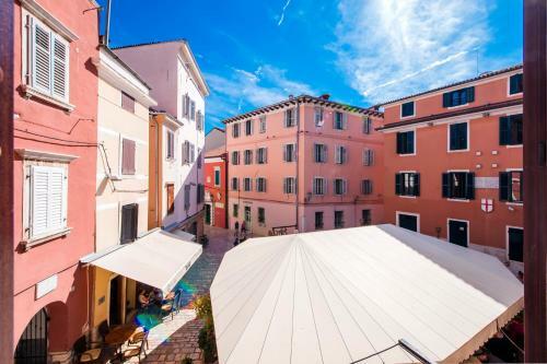 Apartment Rogi?