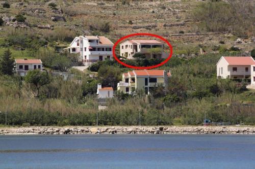 Apartment Pag 6272a