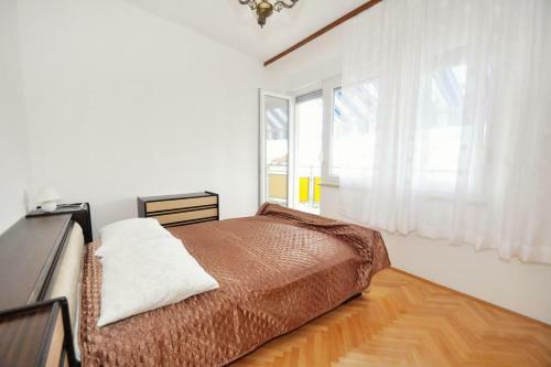 Apartments By The Sea Sumpetar (omis) - 2965