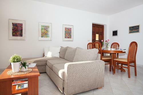Apartments Agava