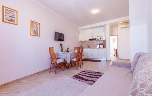 Holiday Apartment Novi Vinodolski 3
